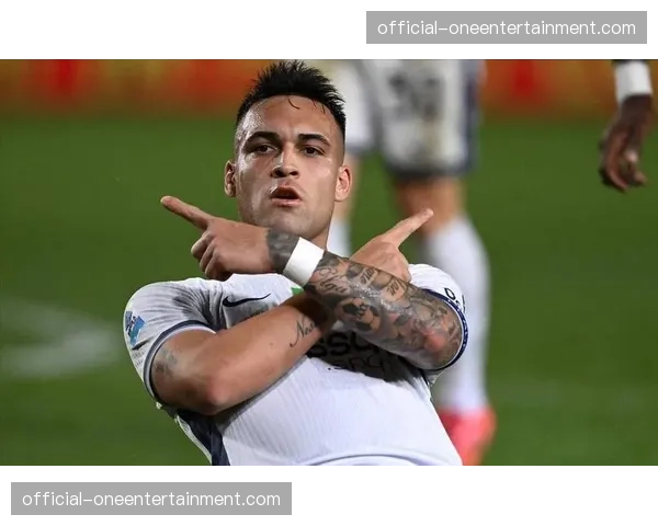 劳塔罗点射破门，国际米兰1-0小胜博洛尼亚取联赛十连胜